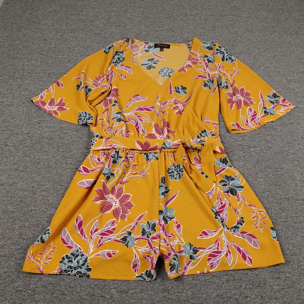 Shyanne Romper Womens Large Yellow Floral V Neck Short Sleeve Elastic Waist Boho